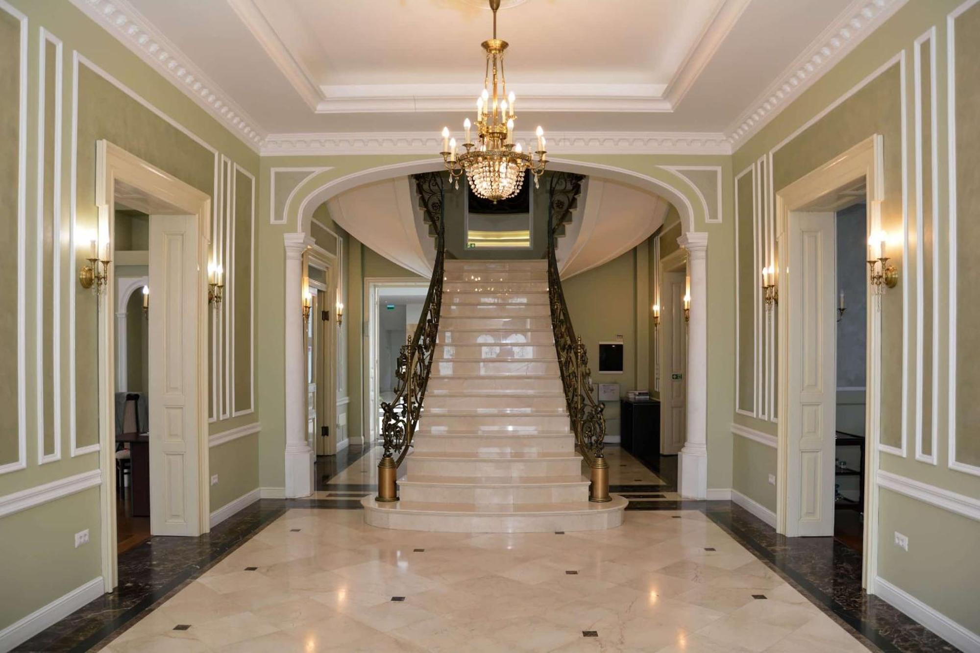 Green Park Boutique Hotel Focsani Exterior photo